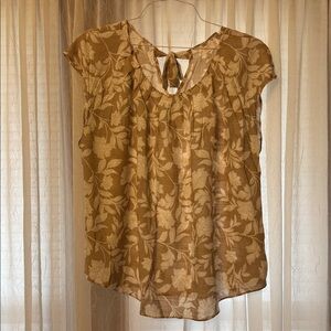 LC Lauren Conrad Tan with White Floral Shirt. Size XXL